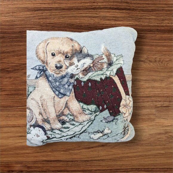 Decorative Holiday Puppy & Kitten Tapestry Pillow  15"x15" Christmas - Picture 1 of 5
